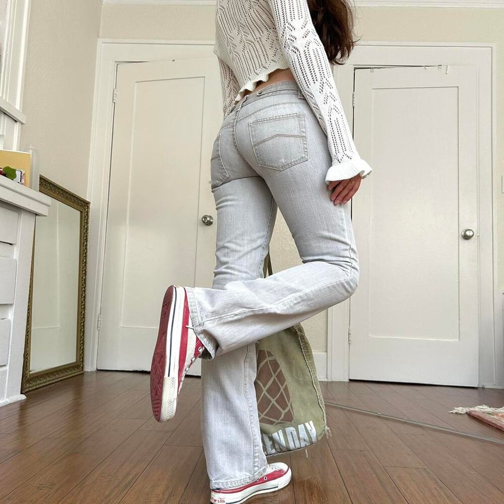 Y2k low waisted jeans so
